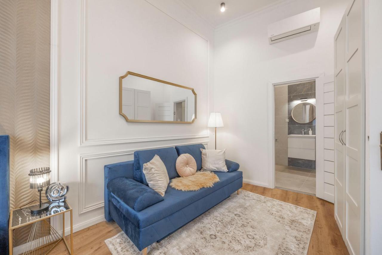 Luxurious Central Grand Home W/ 3Bedrm 2Bathrm Budapest Luaran gambar